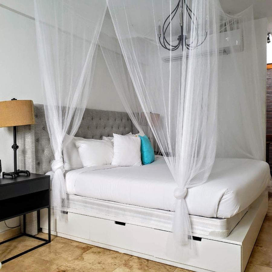 Kasa Roof Top 5 1 Bed 1 Bath For 2 Guests Amazing Views Old San Juan Exterior photo